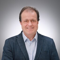 Prof Dr. Jarko Fidrmuc | Inhaber des ZEPPELIN-Lehrstuhls für International & Digital Economics