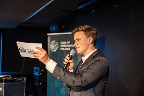 Gabriel Hoensbroech | Foto: ZU, Jim Papke